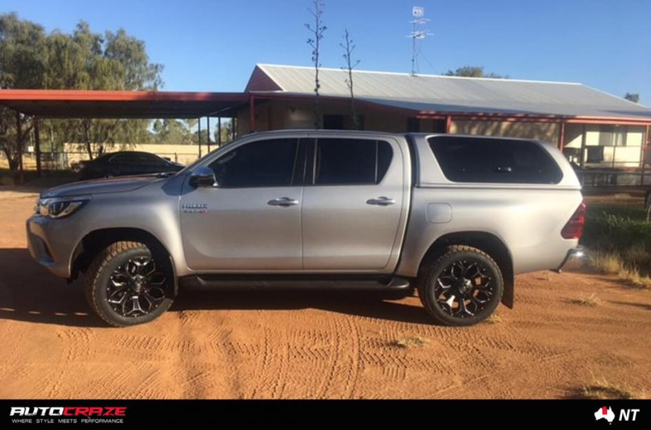 TOYOTA HILUX N80 4WD ASSAULT GLOSS BLACK MILLED ACCENTS